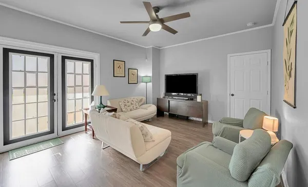 $249,000 | 600 Bagby Avenue, Unit 2A, Waco, TX 76706