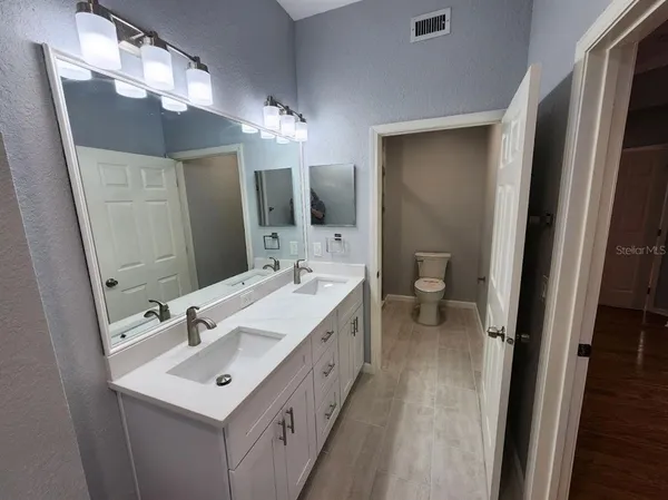 $2,500 | 7511 Bayport Road, Unit 5, Orlando, FL 32819