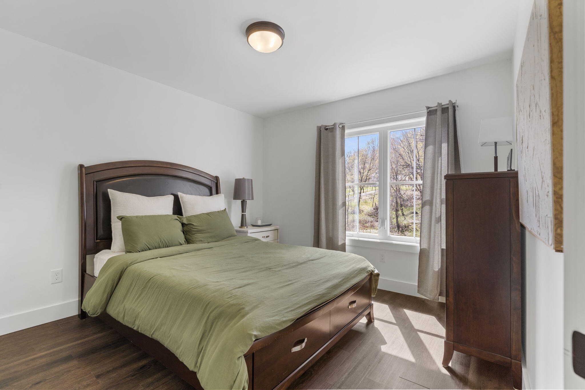 62 Brook Road, Unit 1 Falmouth, ME 04105 - Photo 19 of 28 bedroom 2 a