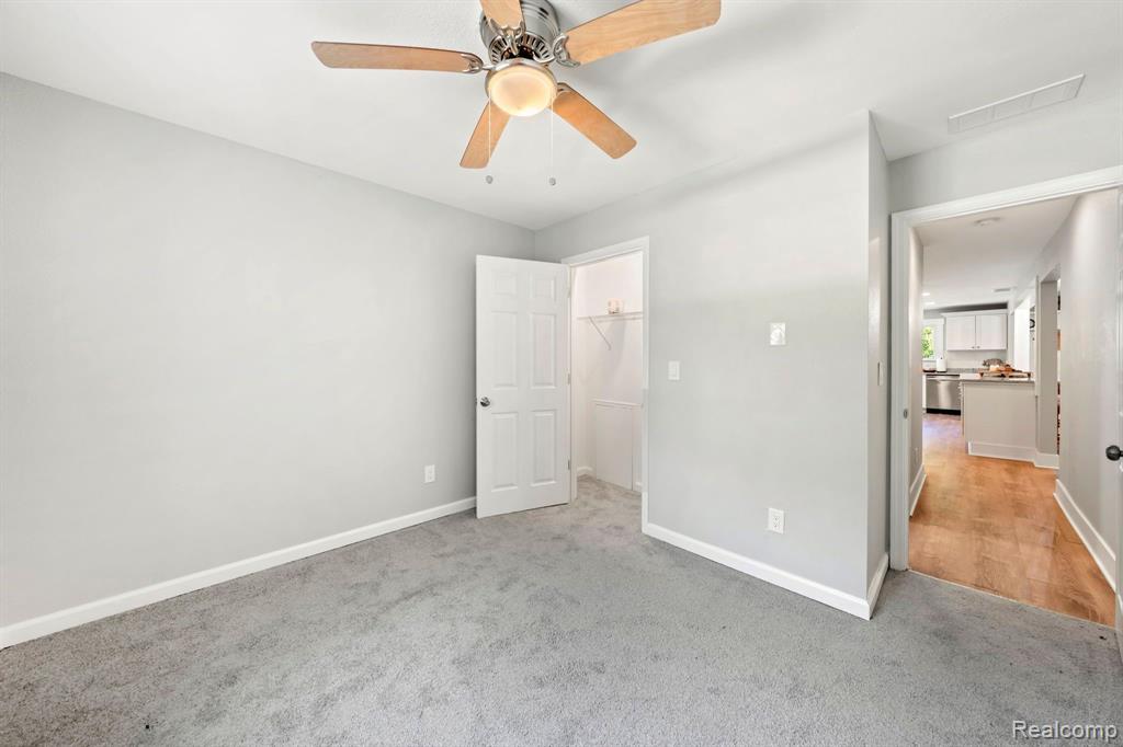 5461 West Coon Lake Road Howell, MI 48843 - Photo 21 of 47