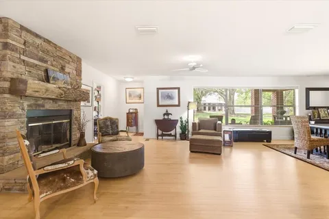 $2,399,000 | 4910 East Lake Drive, Winter Springs, FL 32708