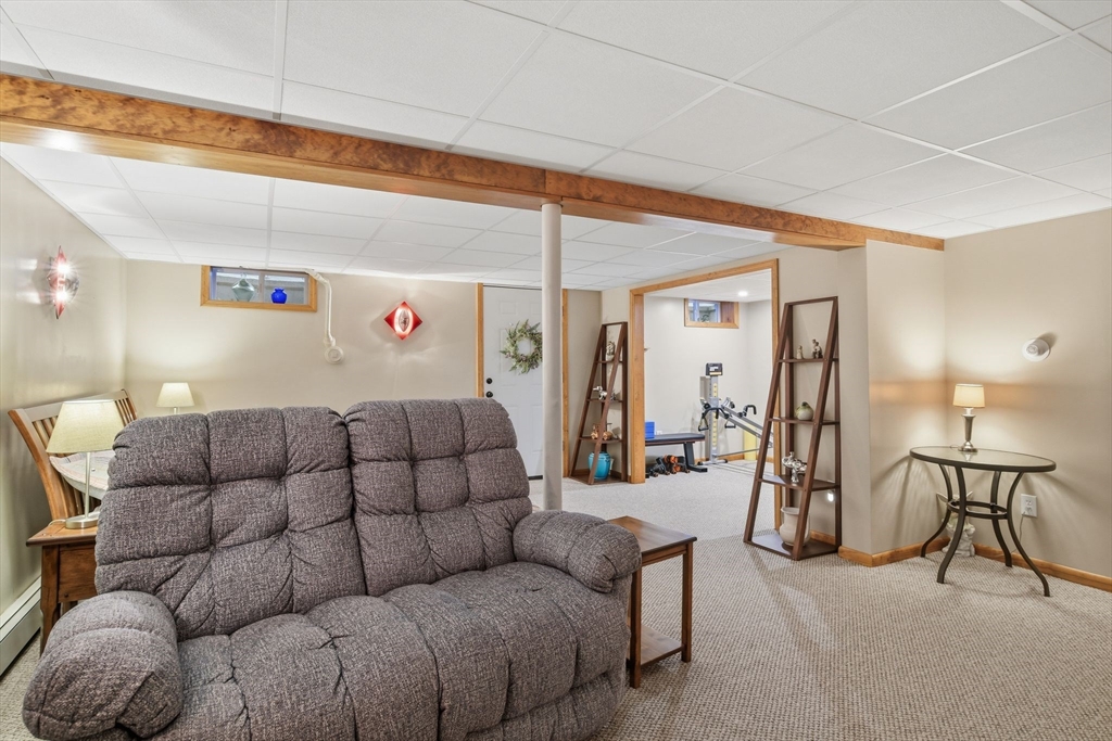 51 Briarcliff Street Springfield, MA 01128 - Photo 35 of 42