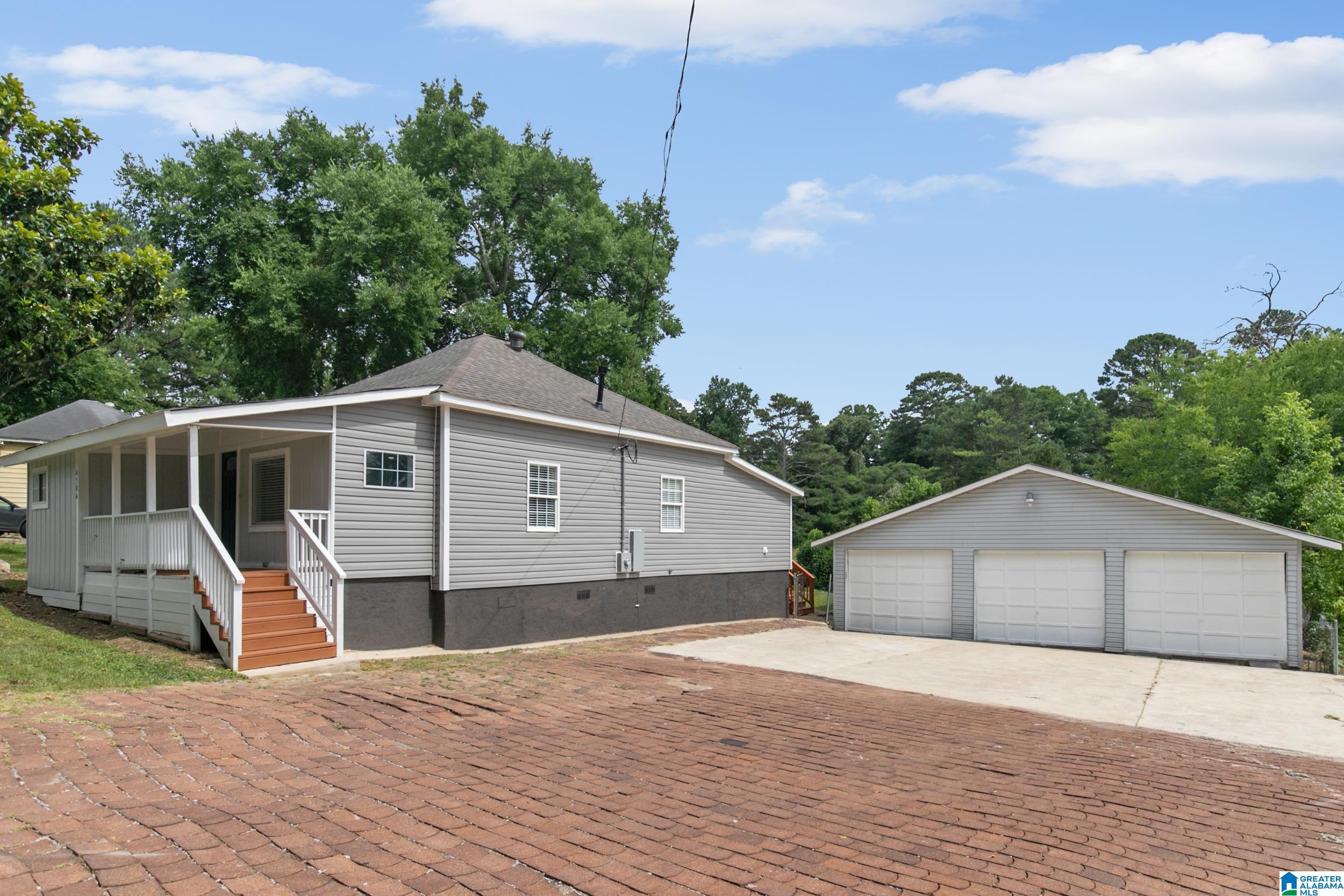 4504 Middle Street Mulga, AL 35118 - Photo 1 of 43