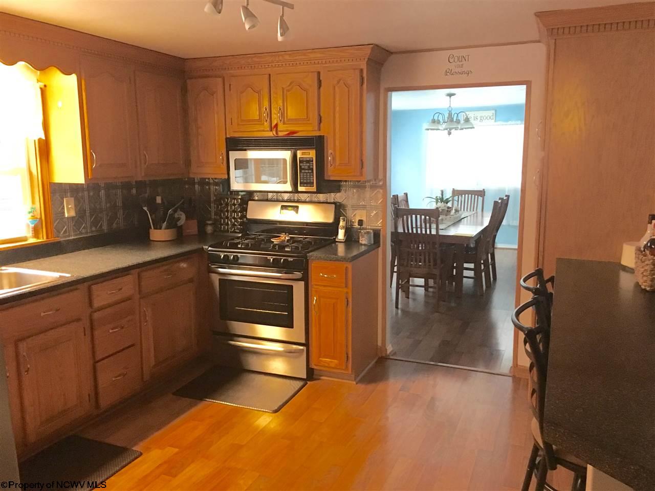 1324 Bunner Ridge Road Fairmont, WV 26554 - Photo 3 of 20 Gallery Image 3