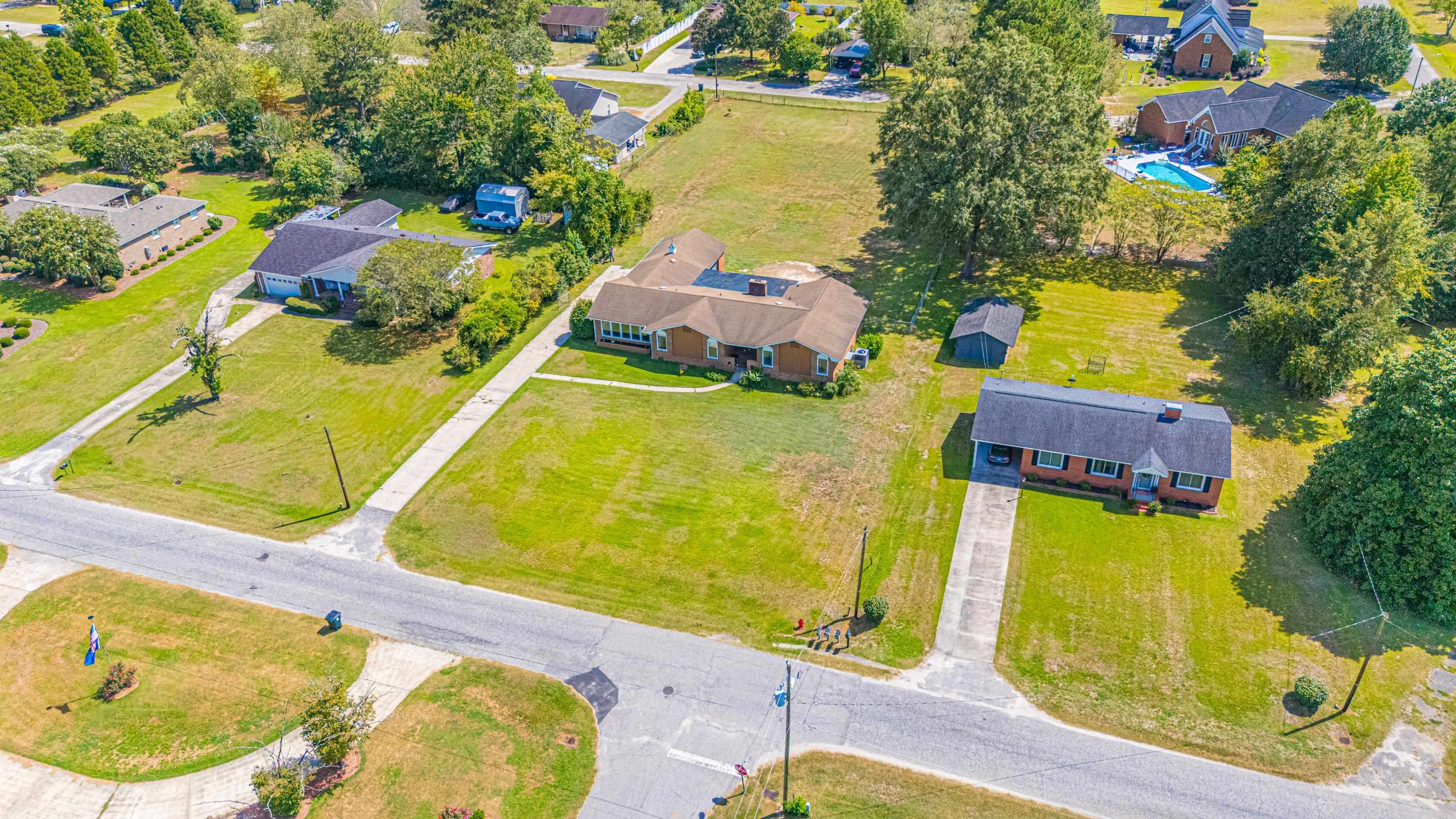 302 Cleveland Street Mullins, SC 29574 - Photo 48 of 50 Gallery Image 48