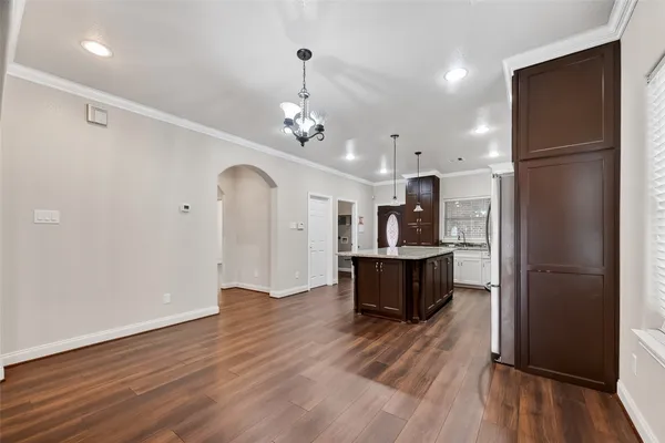 $405,000 | 213 West Jackson Avenue, Pasadena, TX 77506