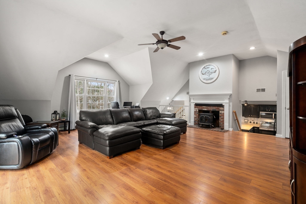 3 Winterberry Lane Milford, MA 01757 - Photo 8 of 25