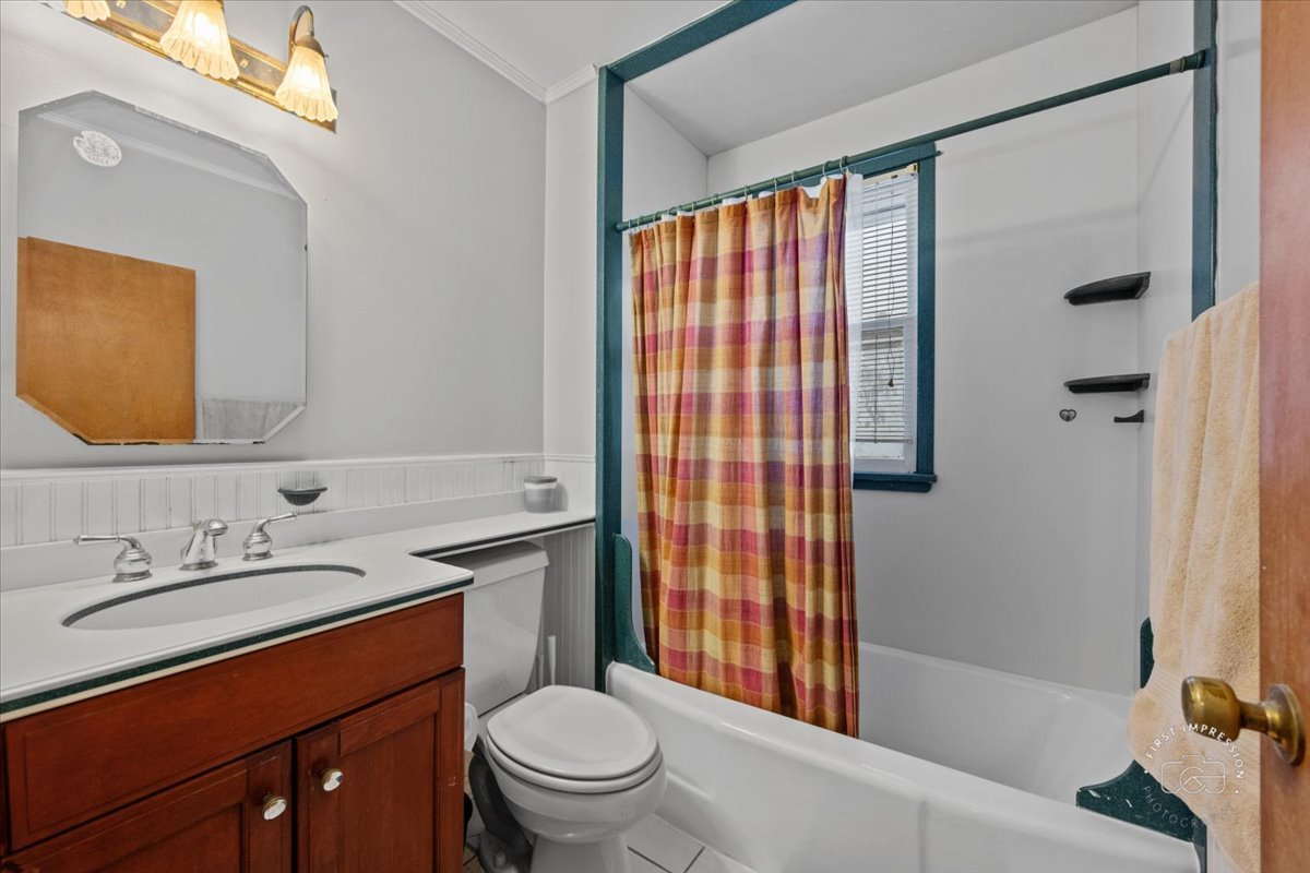 401 East Main Street Cary, IL 60013 - Photo 12 of 20 Gallery Image 12