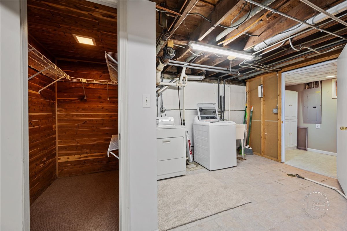 401 East Main Street Cary, IL 60013 - Photo 14 of 20 Gallery Image 14