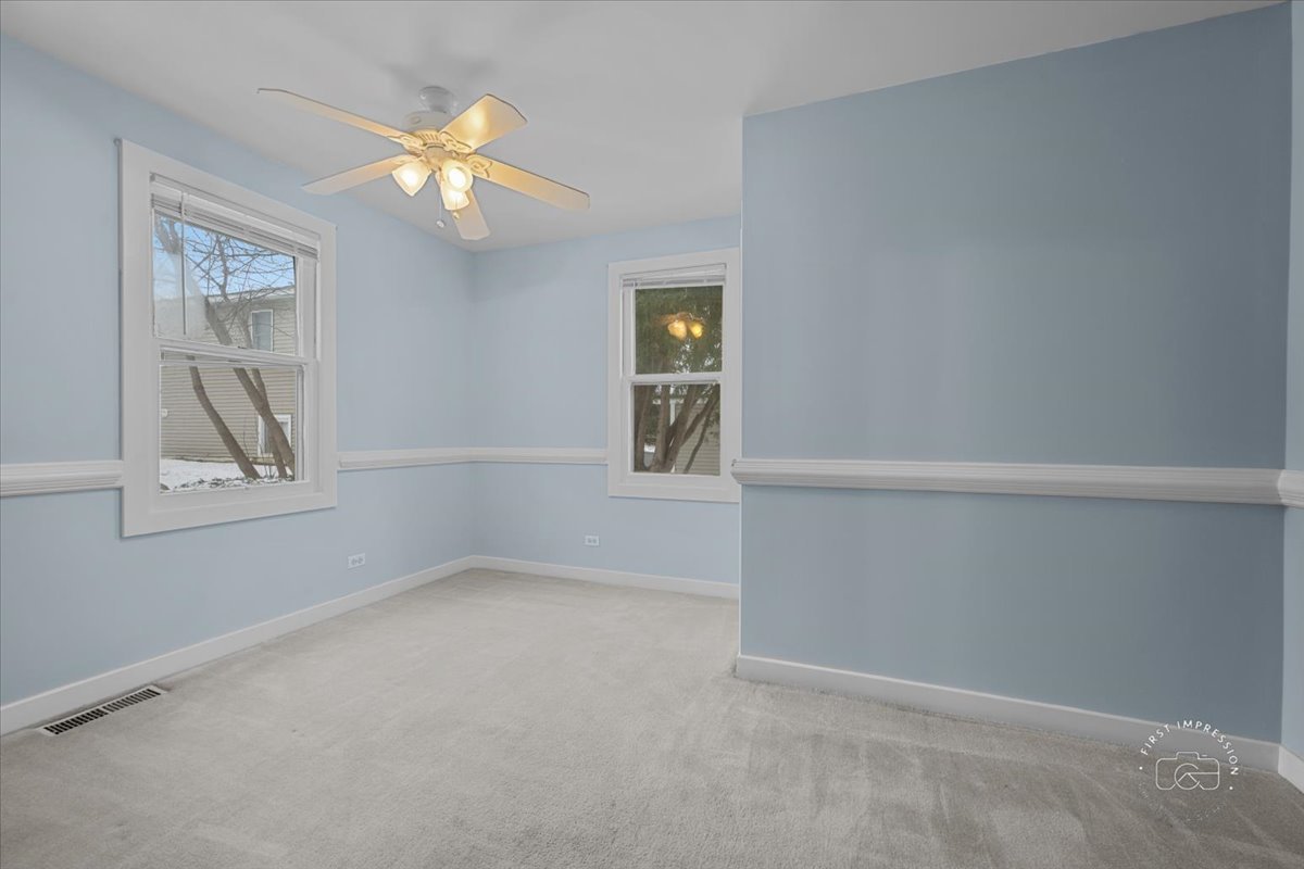 401 East Main Street Cary, IL 60013 - Photo 10 of 20 Gallery Image 10