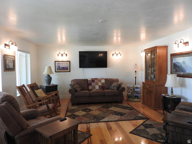 665 South 600 East Mount Pleasant, UT 84647 - Photo 10 of 31