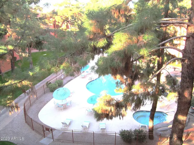 $3,900 | 12222 North Paradise Village Parkway West, Unit 402, Phoenix, AZ 85032