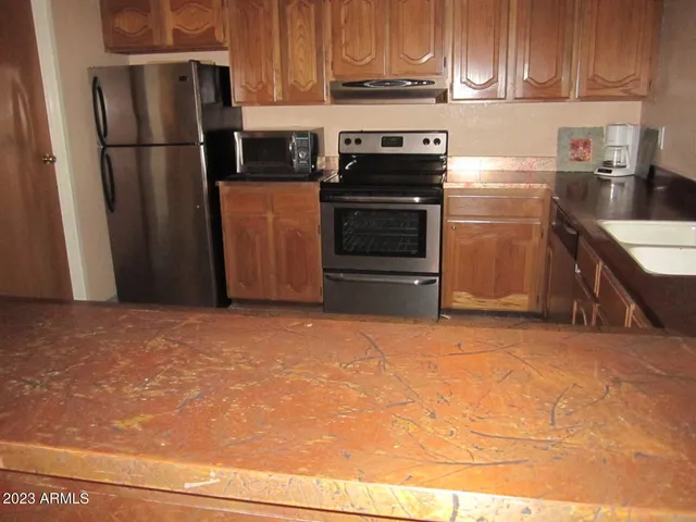 $3,900 | 12222 North Paradise Village Parkway West, Unit 402, Phoenix, AZ 85032