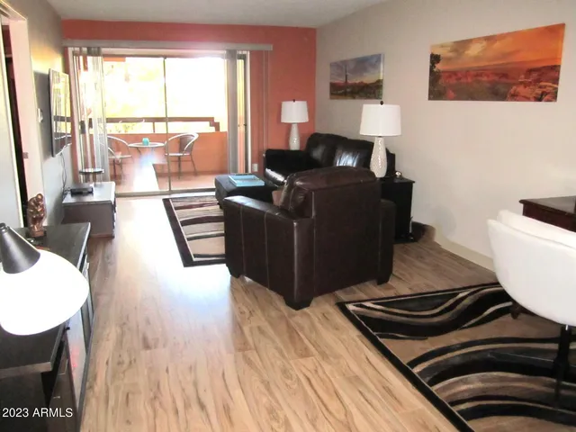 $3,900 | 12222 North Paradise Village Parkway West, Unit 402, Phoenix, AZ 85032