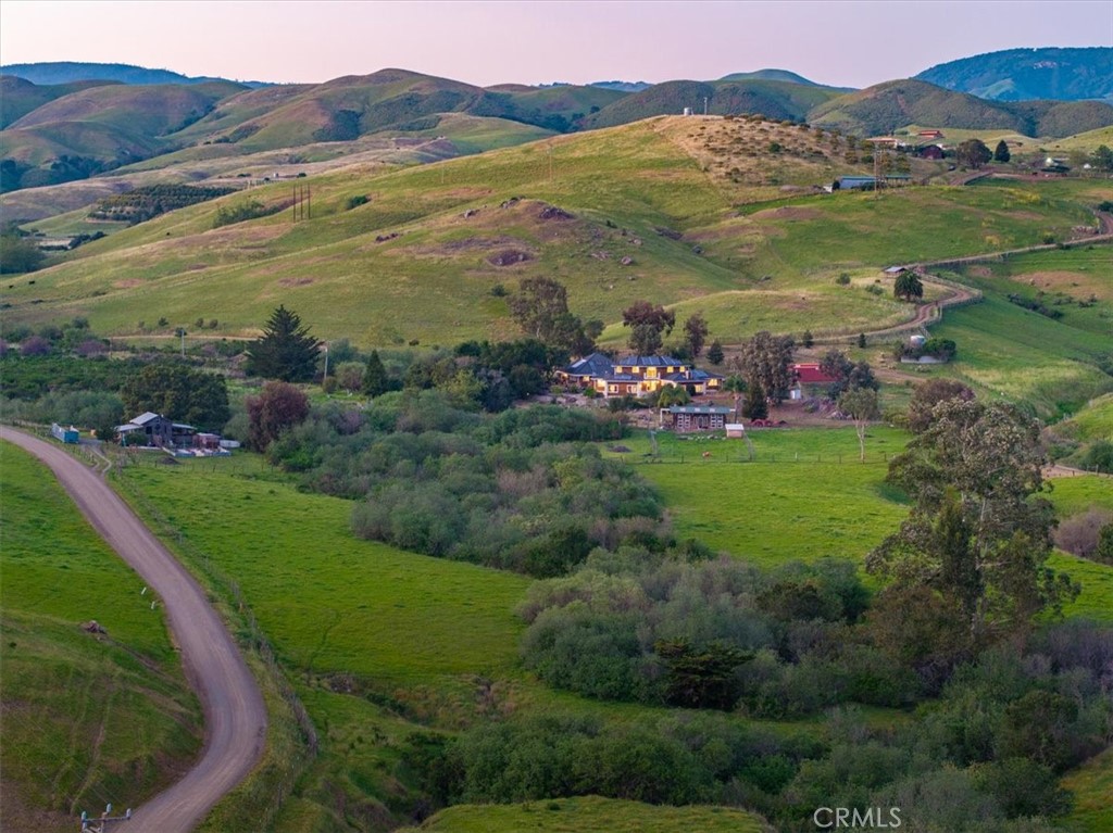 1677 Rising Star Place Cayucos, CA 93430 - Photo 4 of 64