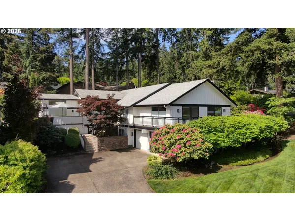 $710,000 | 2496 Panorama Drive, Eugene, OR 97405