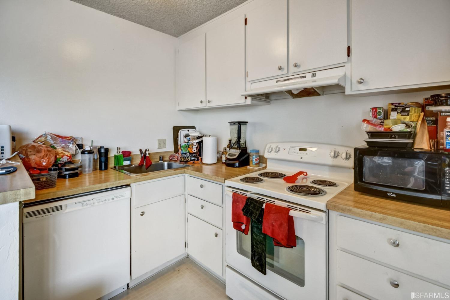 1 Embarcadero West, Unit 349 Oakland, CA 94607 - Photo 11 of 28