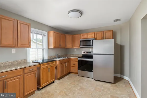 $299,900 | 325 Ritenour Street, Front Royal, VA 22630