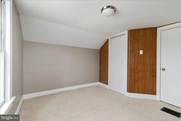 $299,900 | 325 Ritenour Street, Front Royal, VA 22630