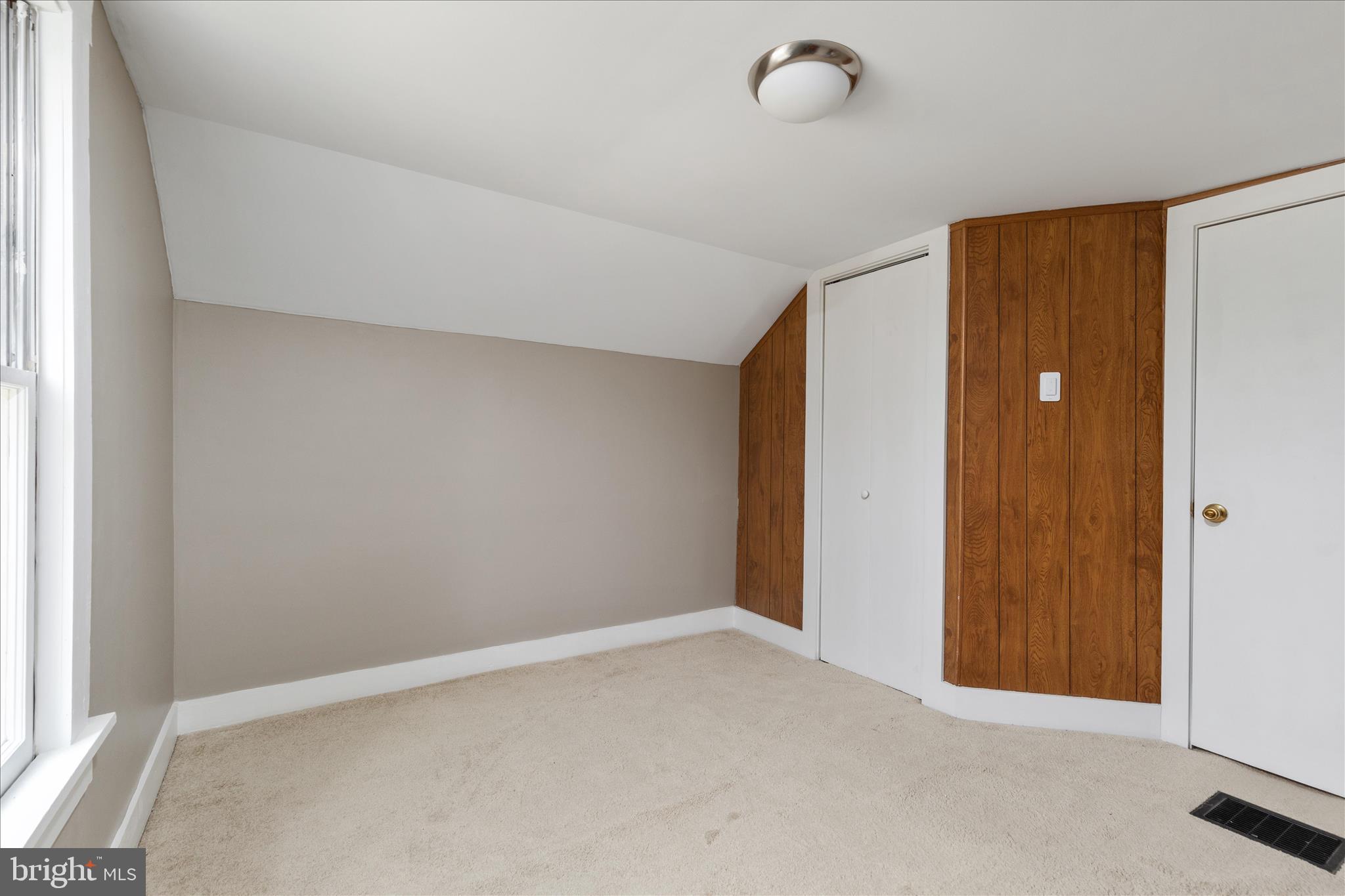 325 Ritenour Street Front Royal, VA 22630 - Photo 17 of 51 Bed 2 upper level