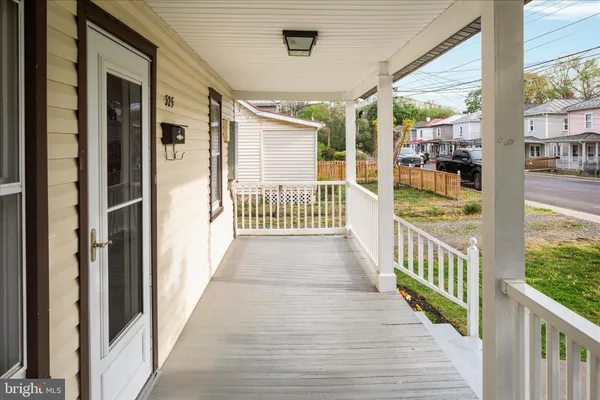 $299,900 | 325 Ritenour Street, Front Royal, VA 22630