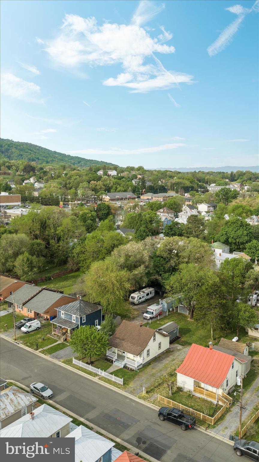 325 Ritenour Street Front Royal, VA 22630 - Photo 29 of 51 DJI_20260416090322_0276_D_325 Ritenour St - Absolu