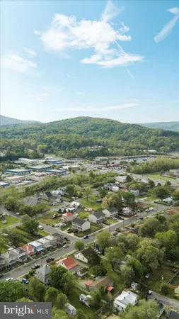 $299,900 | 325 Ritenour Street, Front Royal, VA 22630