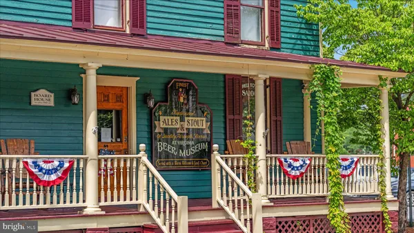 $299,900 | 325 Ritenour Street, Front Royal, VA 22630