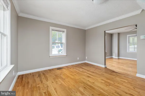 $299,900 | 325 Ritenour Street, Front Royal, VA 22630