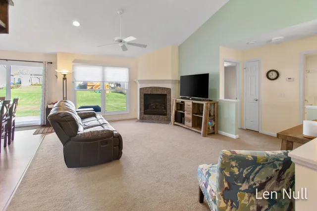 $439,900 | 6629 Jousma Court Southeast, Caledonia, MI 49316