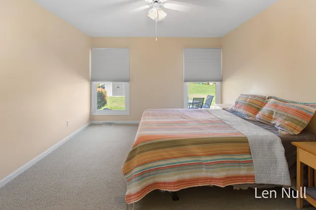 $439,900 | 6629 Jousma Court Southeast, Caledonia, MI 49316