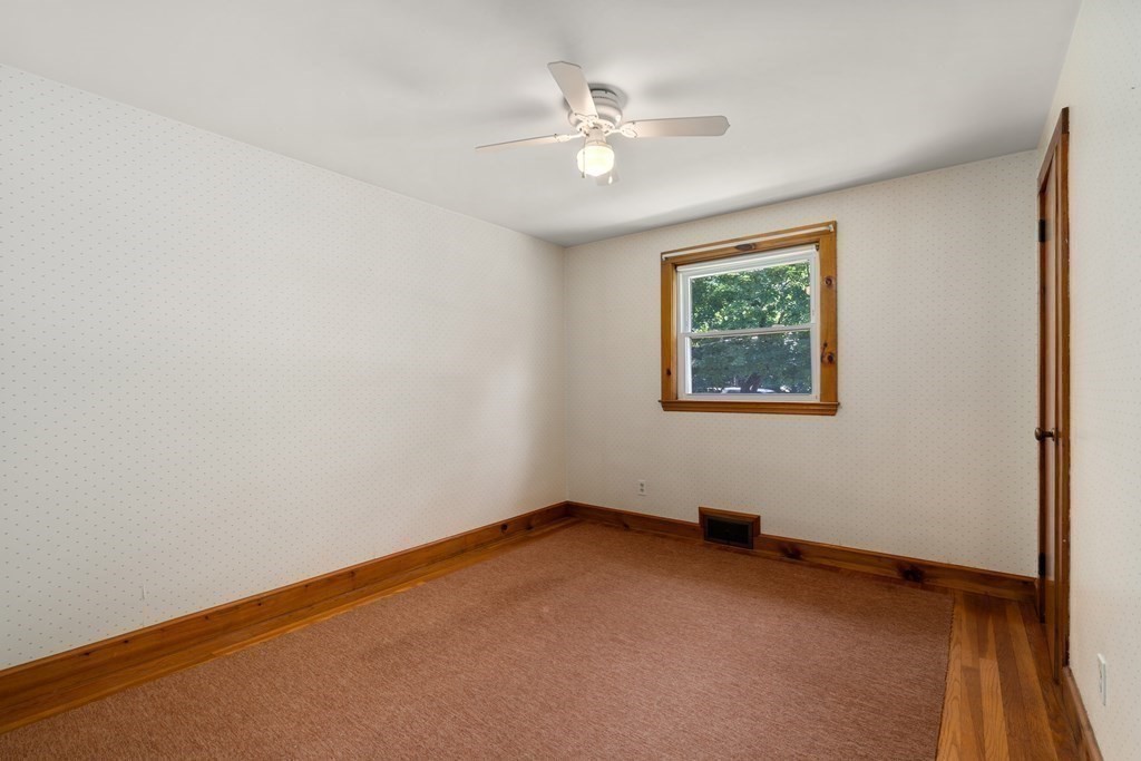 502 Concord Road Sudbury, MA 01776 - Photo 12 of 35
