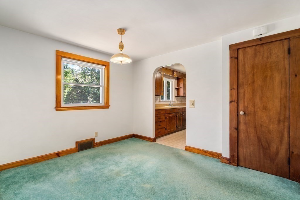502 Concord Road Sudbury, MA 01776 - Photo 10 of 35