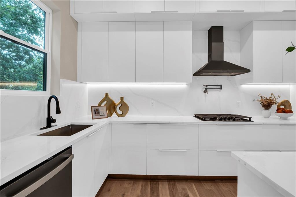 2796 Arborcrest Drive Decatur, GA 30033 - Photo 14 of 36