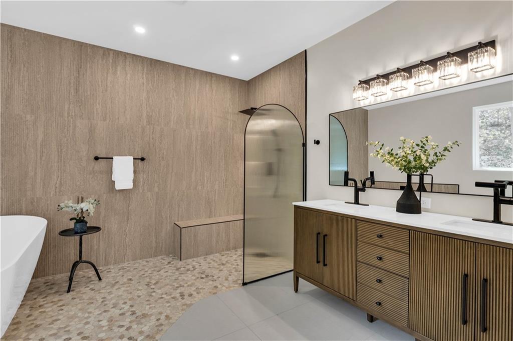 2796 Arborcrest Drive Decatur, GA 30033 - Photo 30 of 36