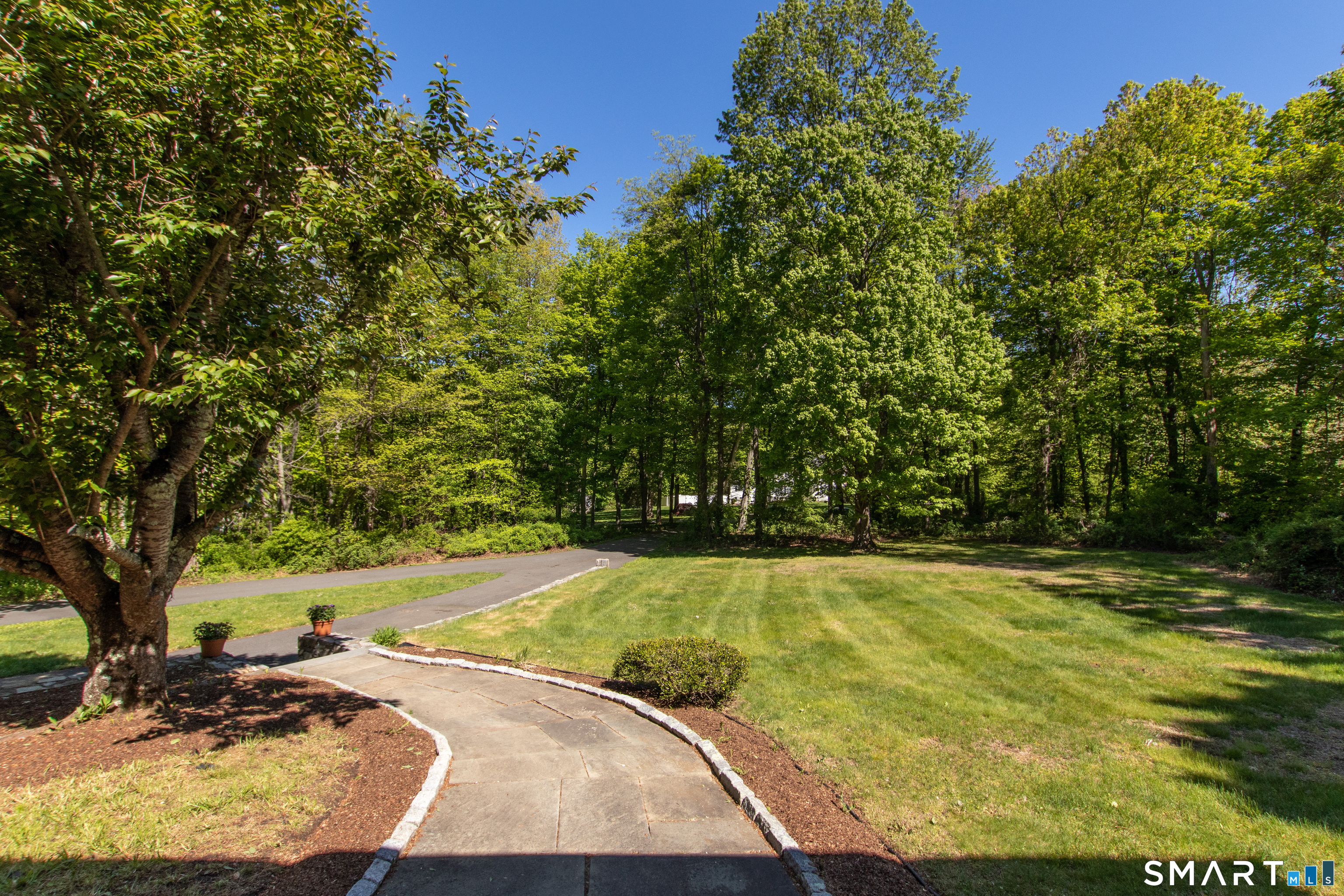 44 High Ridge Road Redding, CT 06896 - Photo 28 of 30