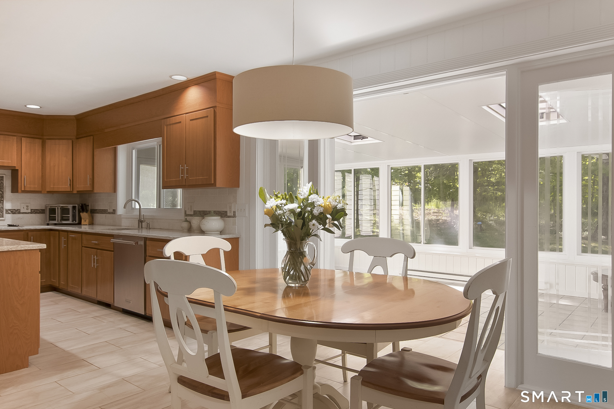 44 High Ridge Road Redding, CT 06896 - Photo 7 of 30