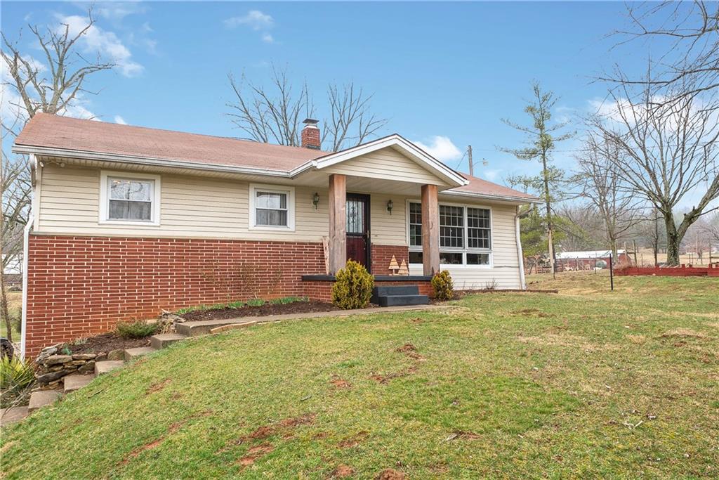 9950 West Howard Road Bloomington, IN 47404 - Photo 1 of 53