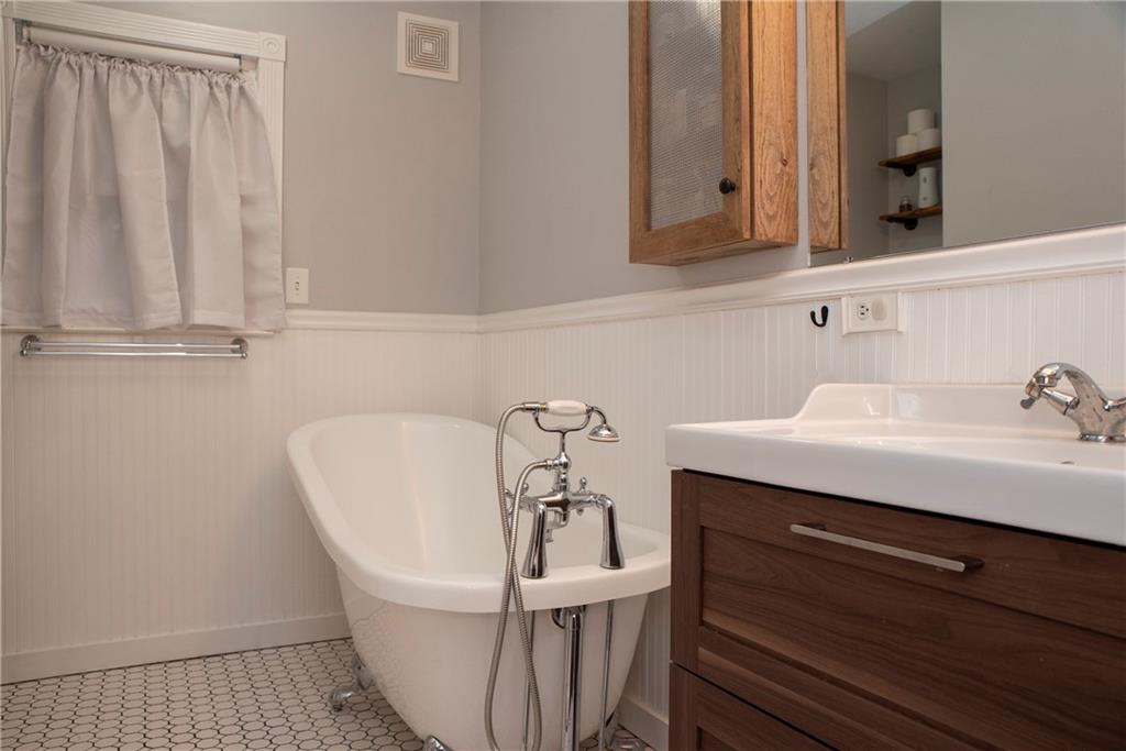 9950 West Howard Road Bloomington, IN 47404 - Photo 17 of 53