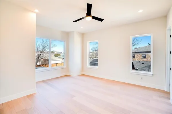 $10,000 | 3611 South Versailles Avenue, Dallas, TX 75209