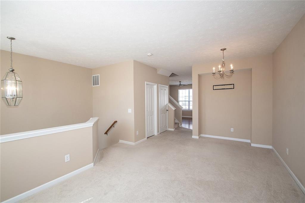 423 Windham Pass Carmel, IN 46032 - Photo 4 of 29