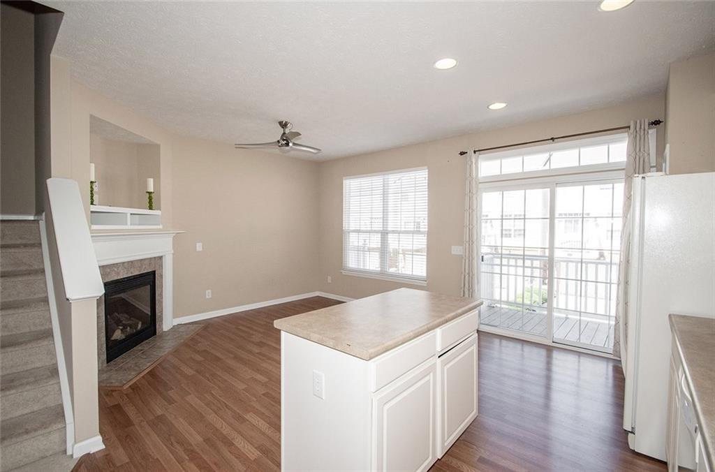 423 Windham Pass Carmel, IN 46032 - Photo 7 of 29