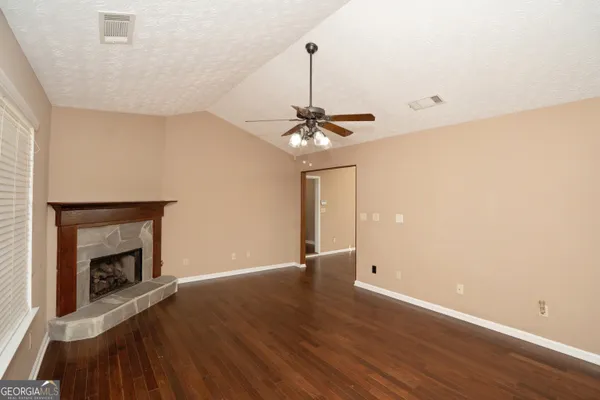 $259,900 | 130 Nicki Court, Hampton, GA 30228