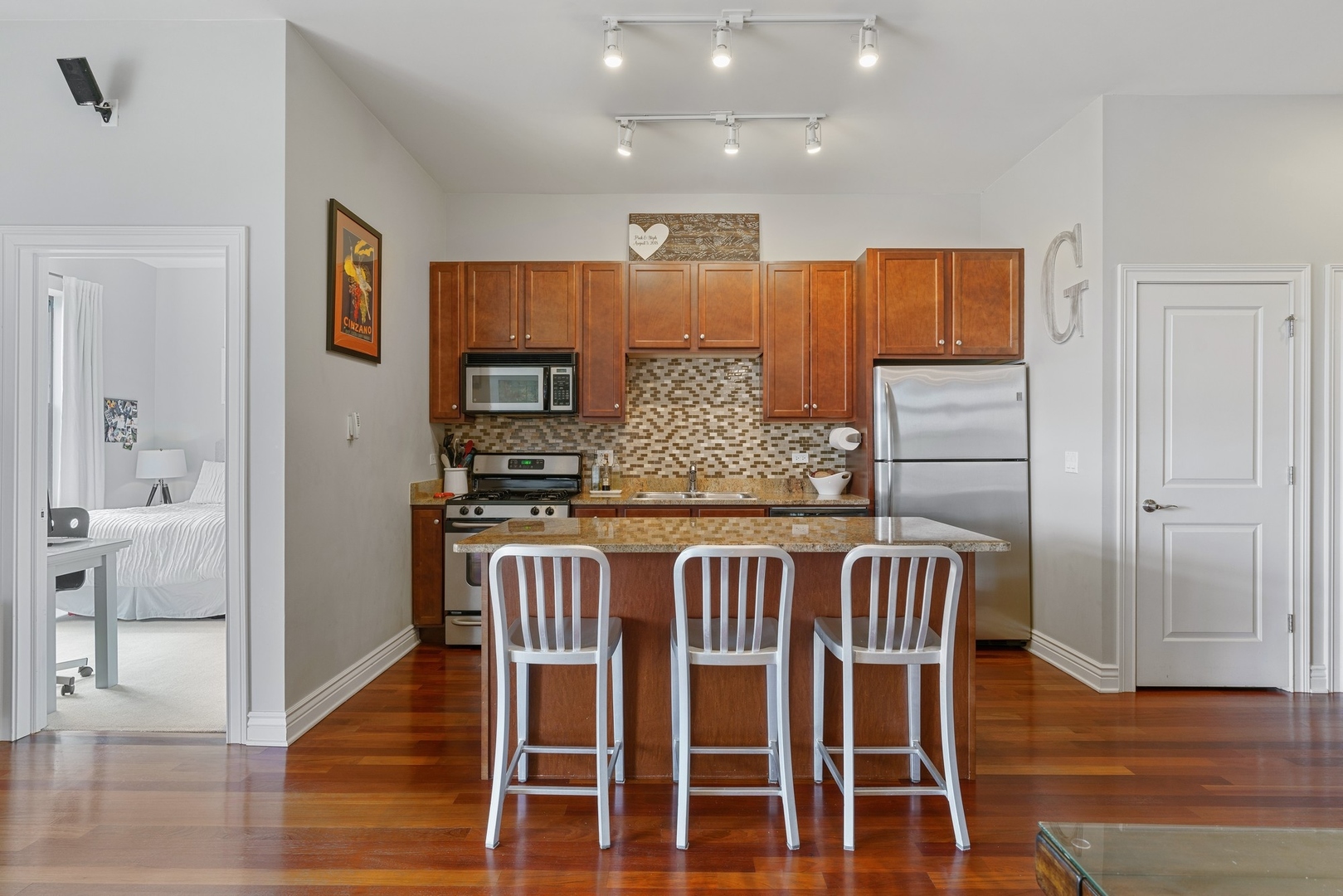 3300 West Irving Park Road, Unit G4 Chicago, IL 60618 - Photo 10 of 16