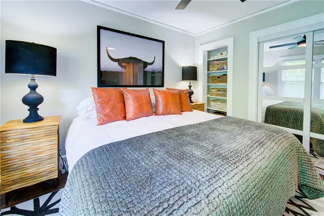 $1,900 | 4801 Holly Street, Kansas City, MO 64112