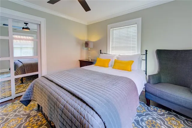 $1,900 | 4801 Holly Street, Kansas City, MO 64112