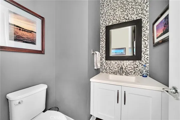 $1,899,000 | 2105 Two Harbors Circle, Costa Mesa, CA 92627