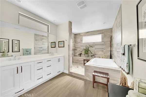 $1,899,000 | 2105 Two Harbors Circle, Costa Mesa, CA 92627