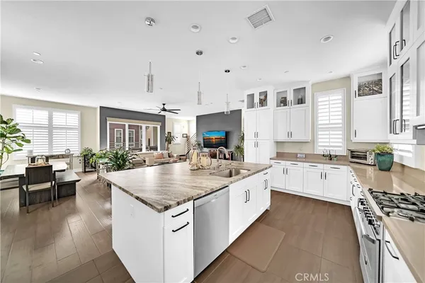 $1,899,000 | 2105 Two Harbors Circle, Costa Mesa, CA 92627