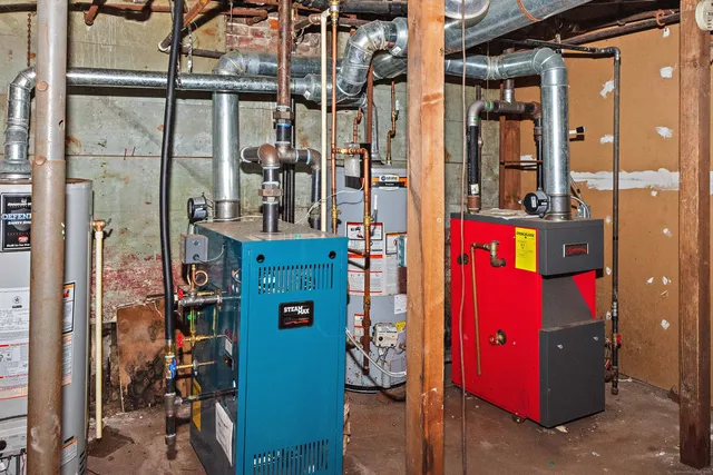 $369,000 | 24 Central Avenue, Norwich, CT 06360